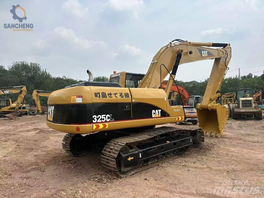 CAT 325 CL Roomikekskavaatorid