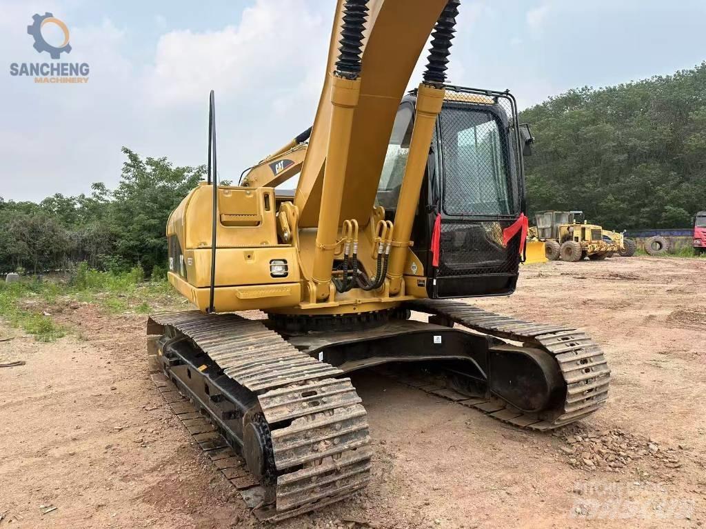 CAT 325 CL Roomikekskavaatorid