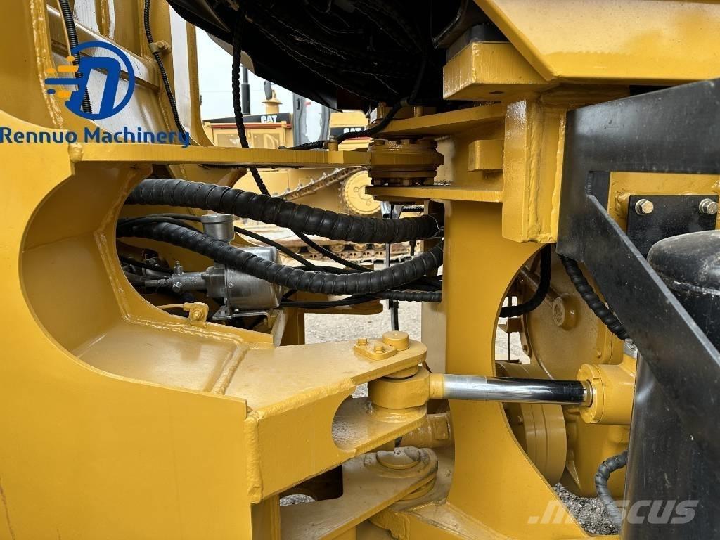 CAT 966 H Rataslaadurid