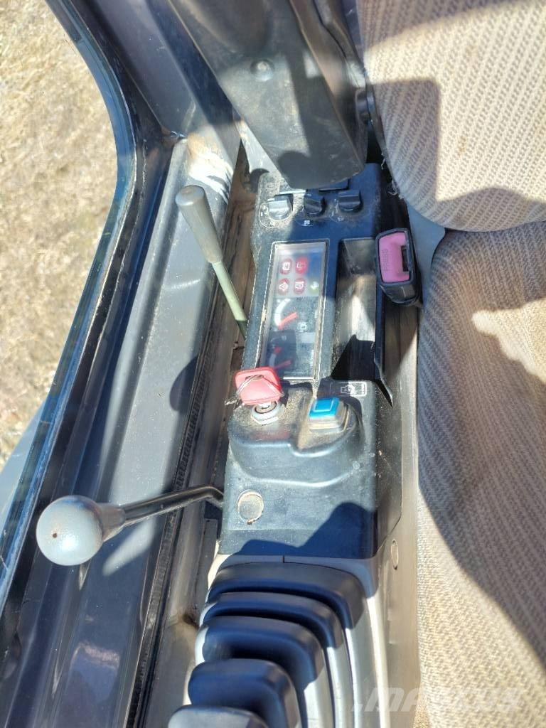 CASE CX 26 B Miniekskavaatorid < 7 t