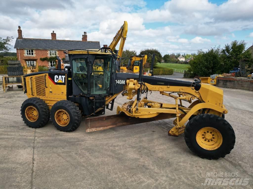 CAT 140 M Greiderid