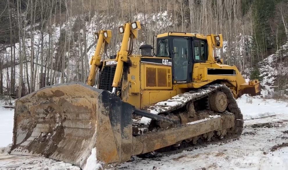 CAT D 8 R Buldooserid