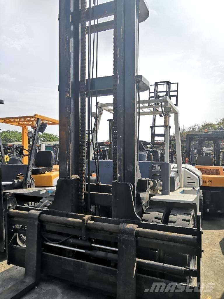 TCM 10 TON Diiseltõstukid