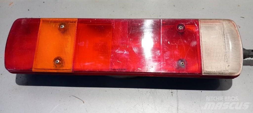 Scania R440  1792375 Raamid