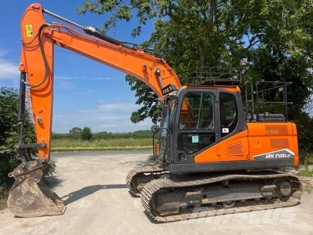 Doosan DX 140 LC-7 Roomikekskavaatorid