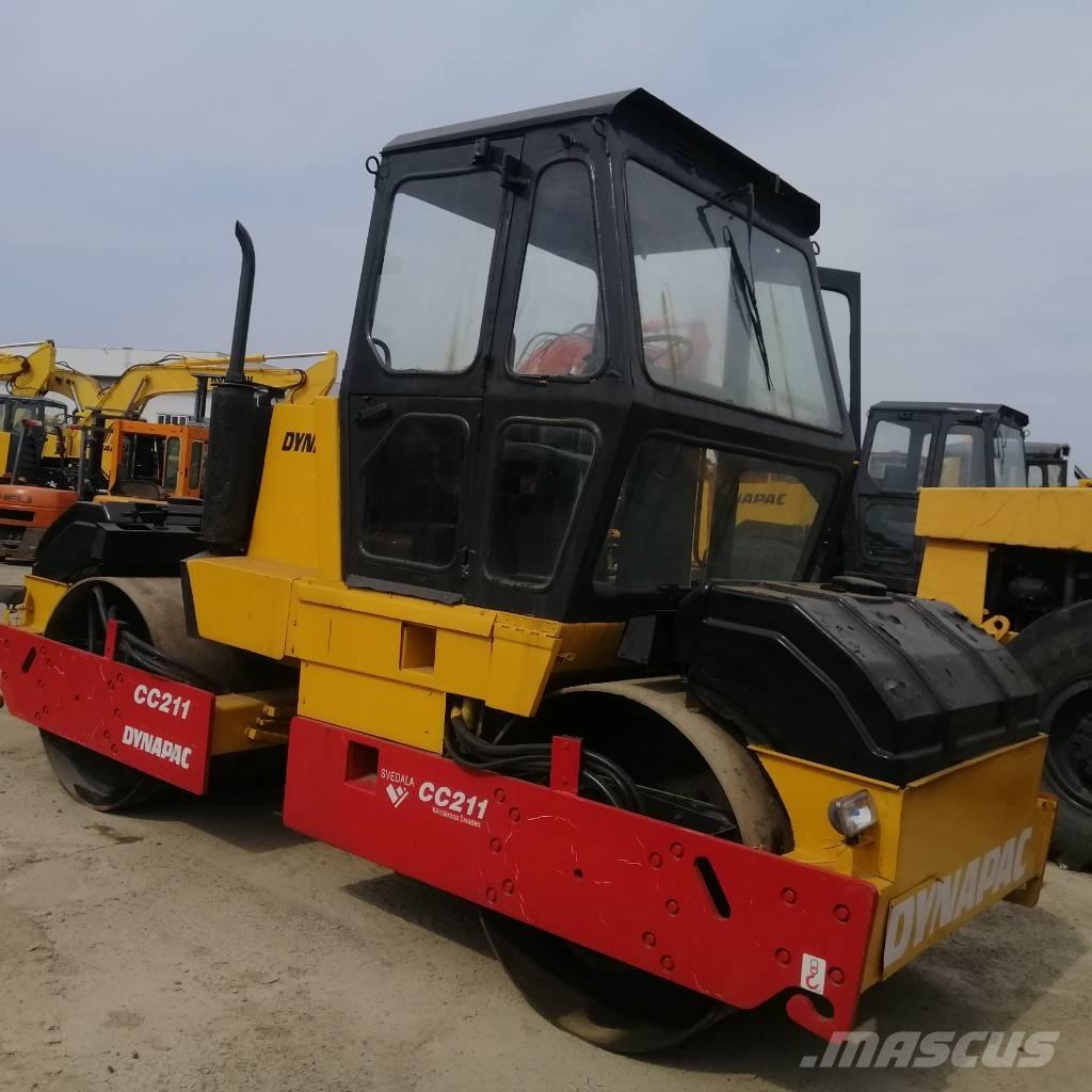 Dynapac CC 211 Tandemrullid