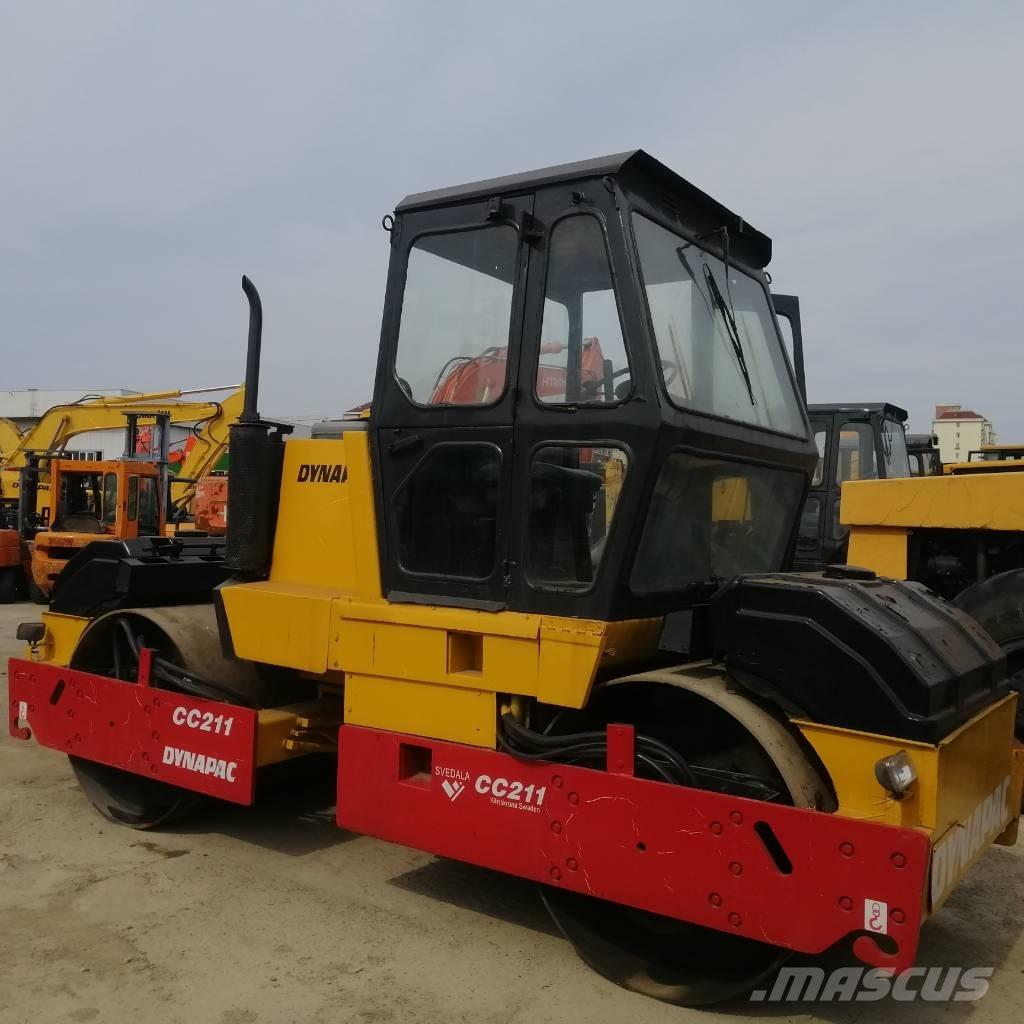 Dynapac CC 211 Tandemrullid