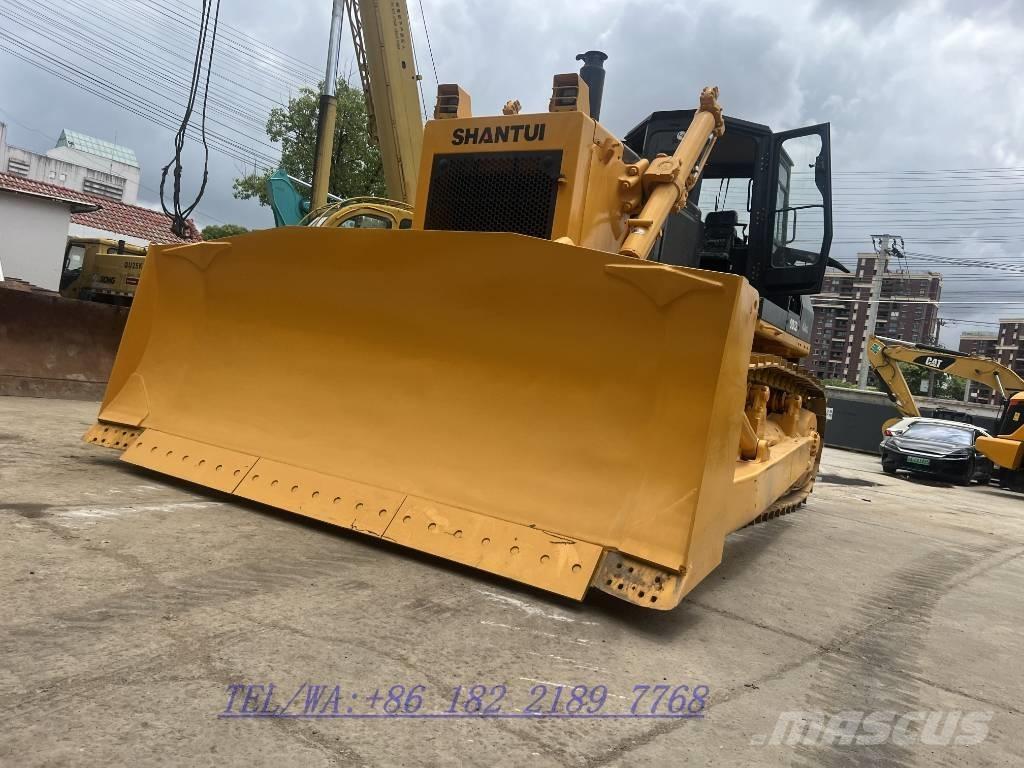 Shantui SD 32 Buldooserid