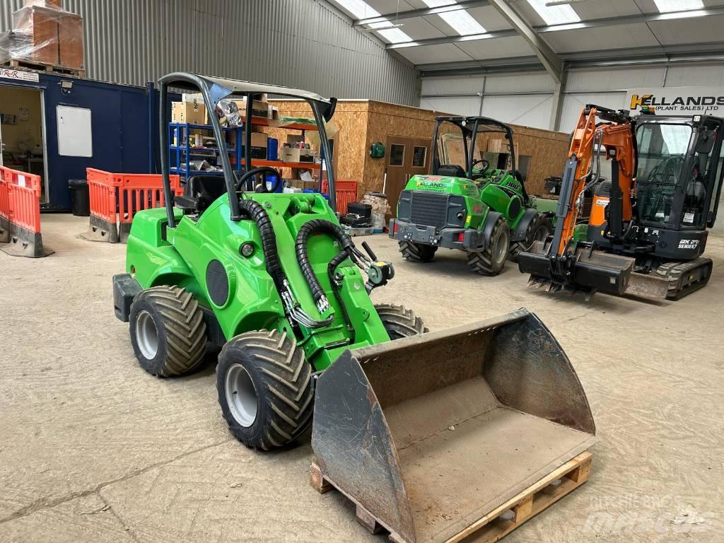 Avant 635 Mitmeotstarbelised laadurid