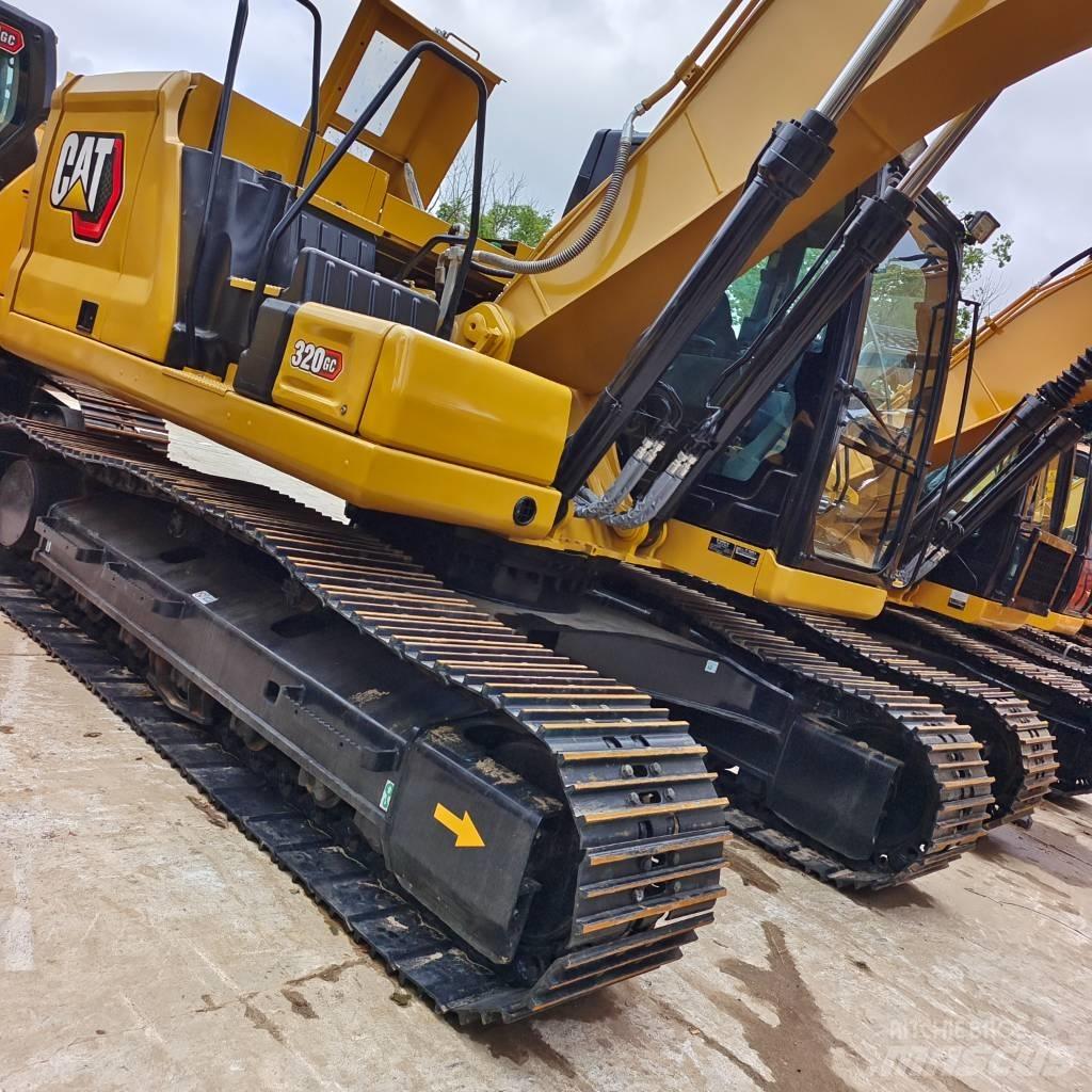 CAT 320GC Roomikekskavaatorid