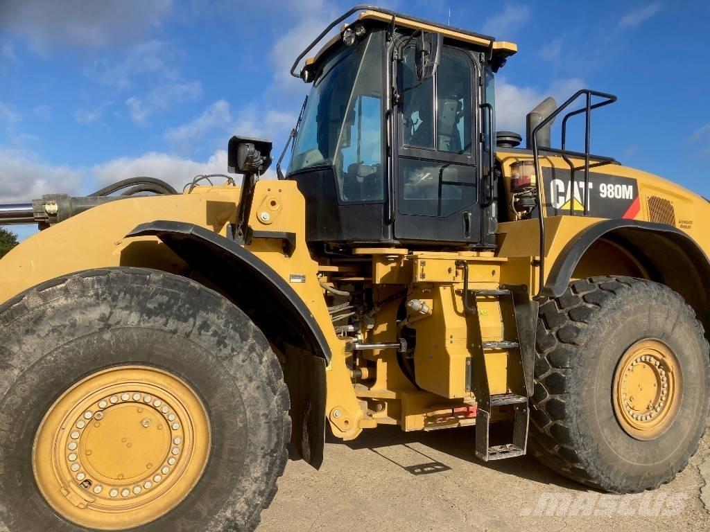 CAT 980M Rataslaadurid