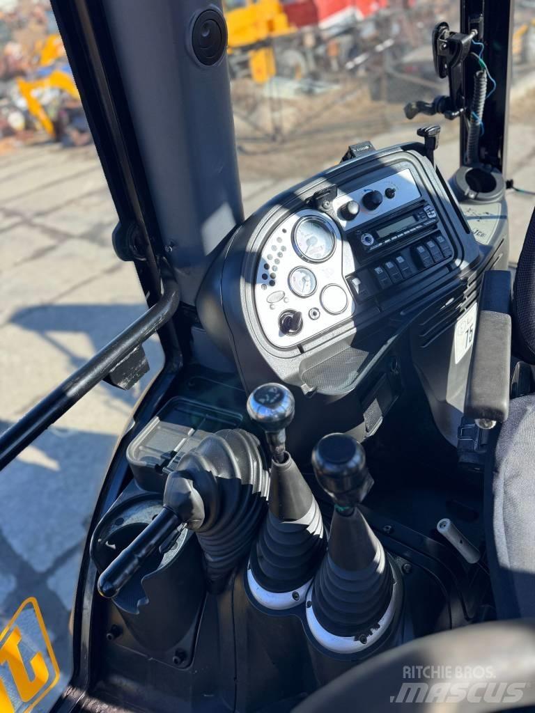JCB 4 CX Ekskavaatorlaadurid