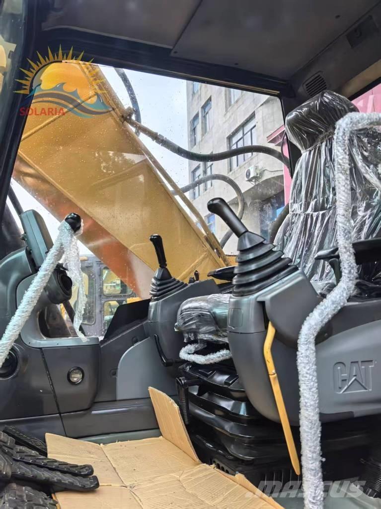 CAT 320D2L Roomikekskavaatorid