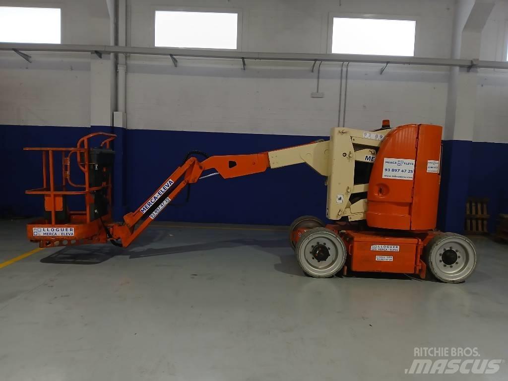 JLG E 300 AJ Iseliikuvad poomtõstukid