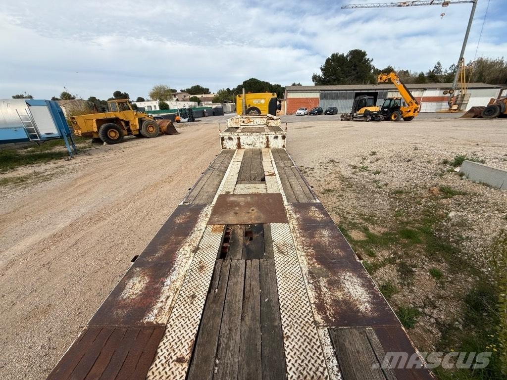 Renault Kerax Autoveo poolhaagised