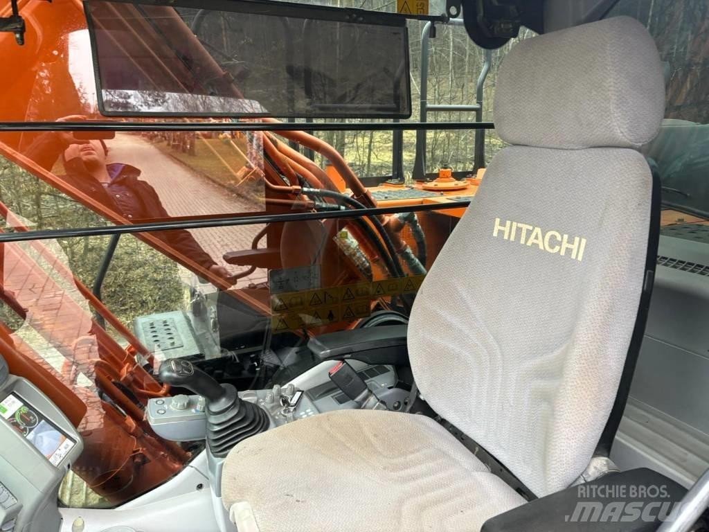 Hitachi ZX 210-6 Roomikekskavaatorid