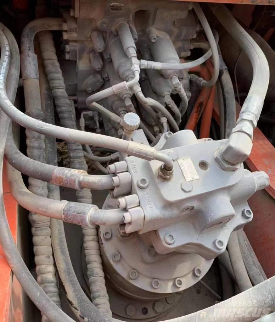 Doosan DX 380 LC Roomikekskavaatorid