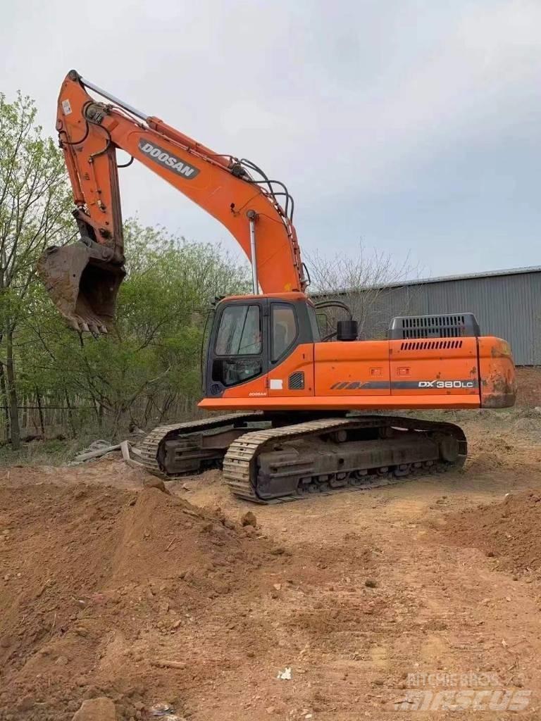 Doosan DX 380 LC Roomikekskavaatorid