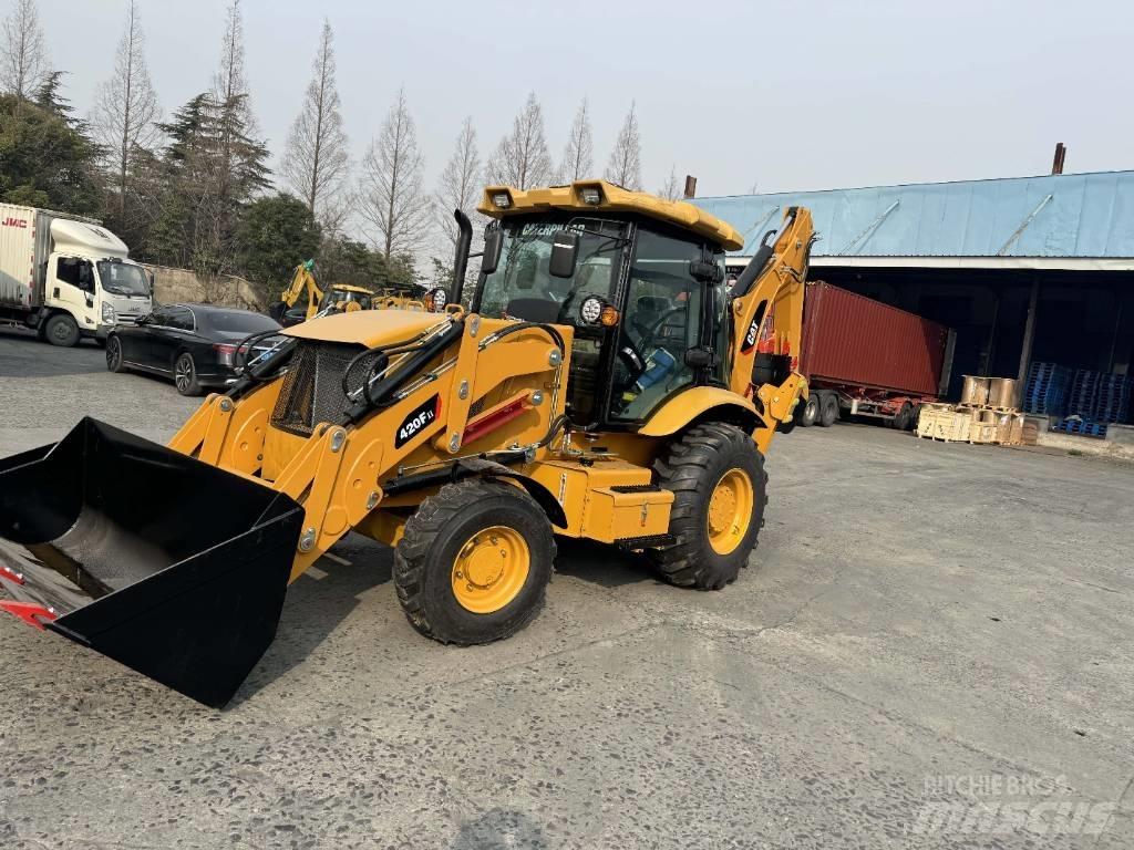 CAT 420 F Ekskavaatorlaadurid