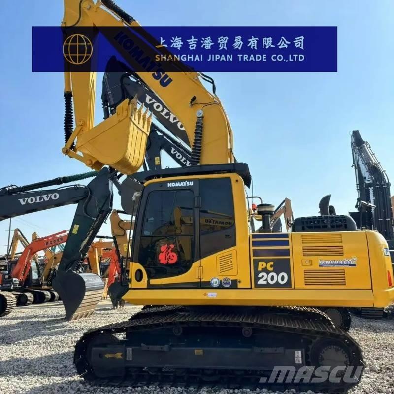 Komatsu PC 200 Roomikekskavaatorid