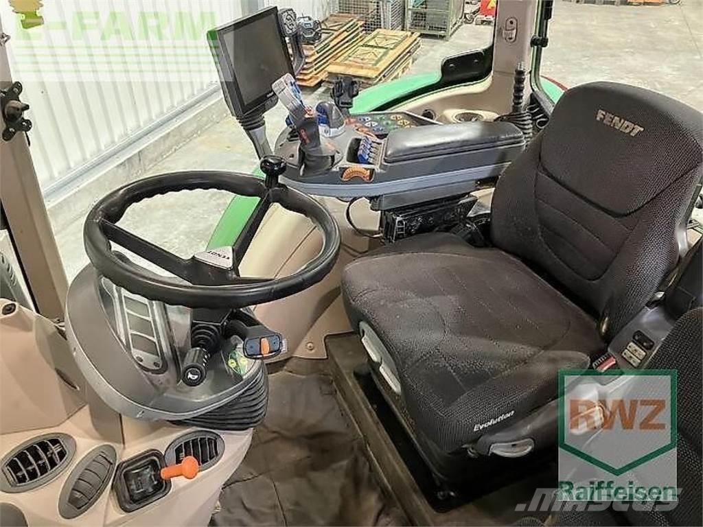 Fendt 700 vario s4 Traktorid