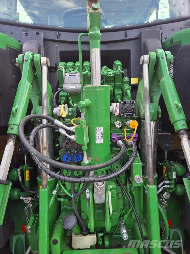 John Deere 6250 R Traktorid