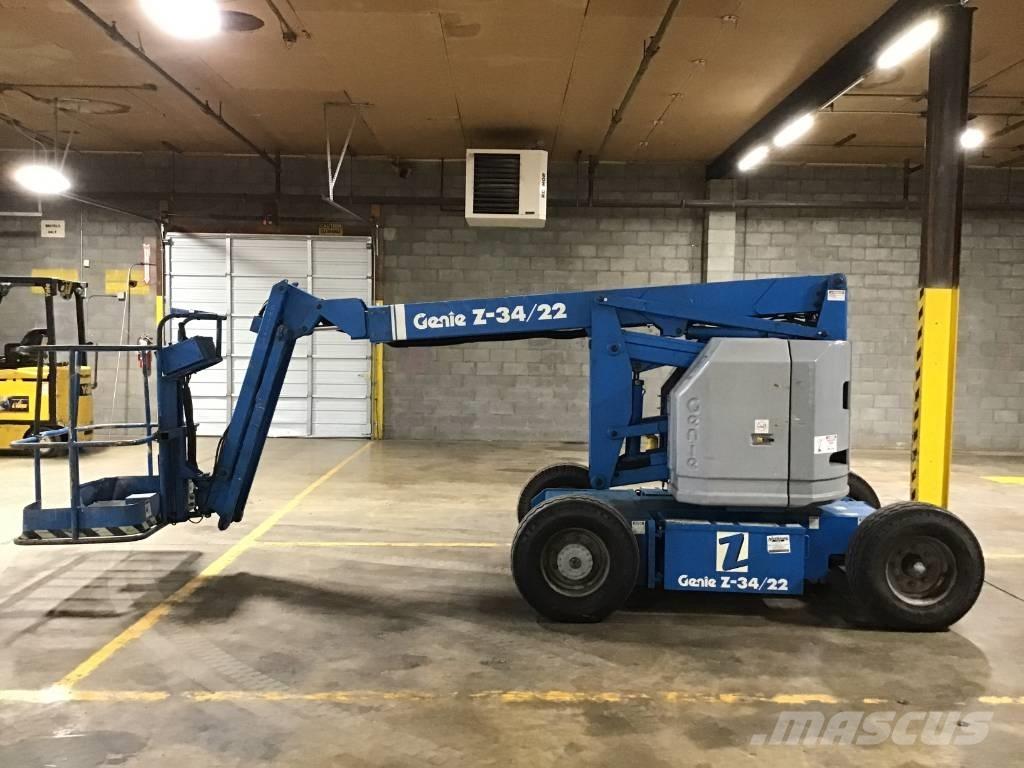 Genie Z 34/22 Iseliikuvad poomtõstukid