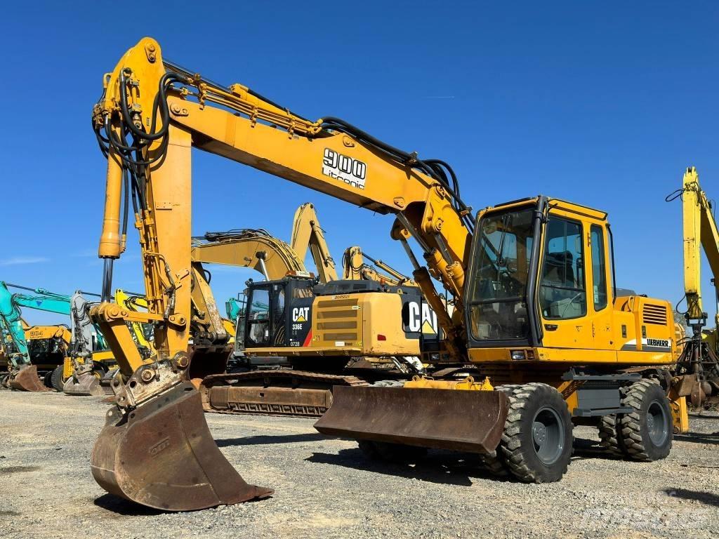 Liebherr A 900 B Ratasekskavaatorid