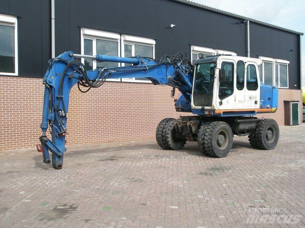 Atlas 1404 Ratasekskavaatorid