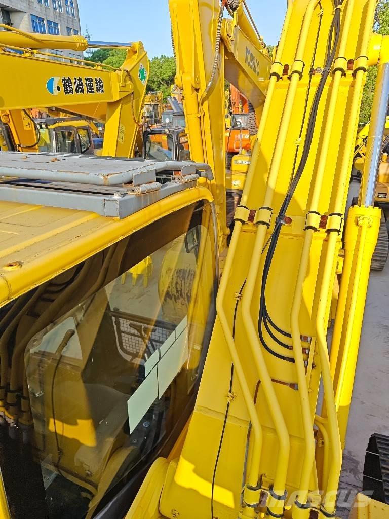 Komatsu PC 200-8 Roomikekskavaatorid