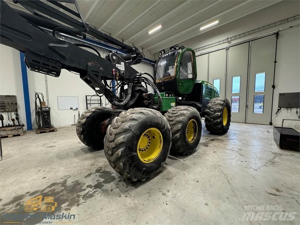 John Deere 1470E Harvesterid