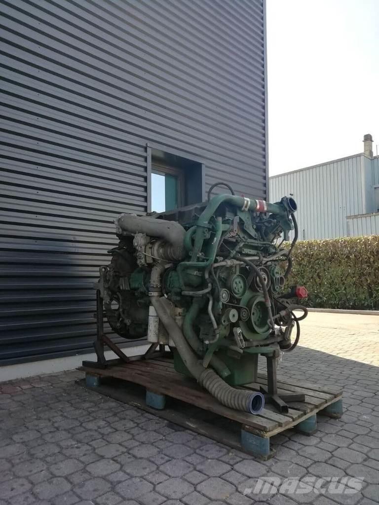Renault DXI13 Mootorid