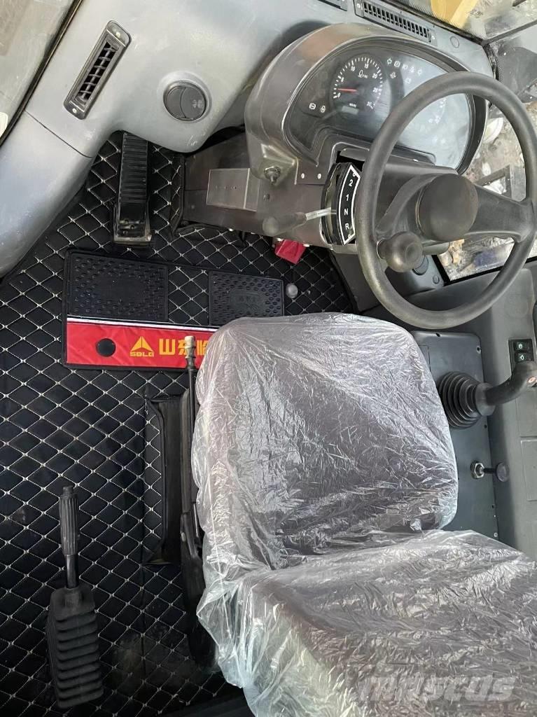 SDLG LG956F Rataslaadurid