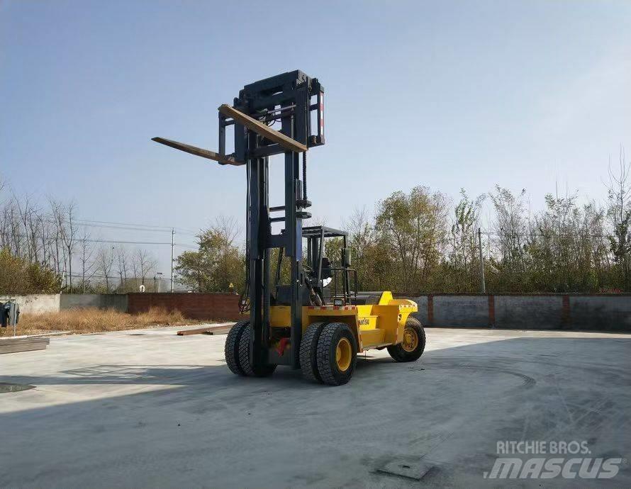 Komatsu FD 200 Diiseltõstukid