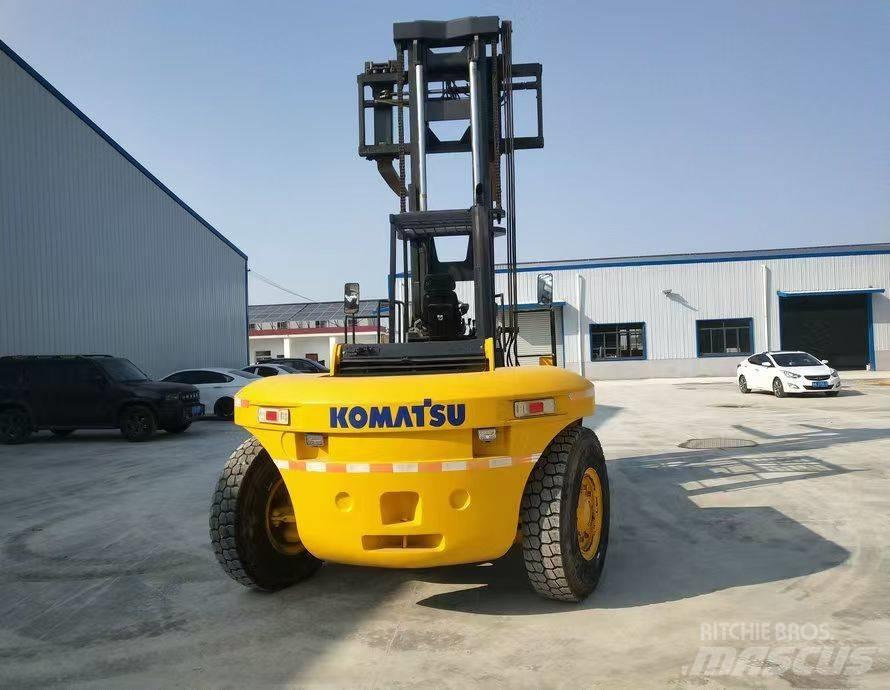Komatsu FD 200 Diiseltõstukid