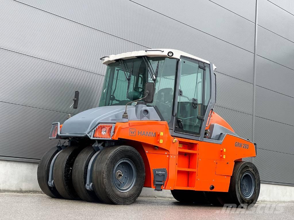 Hamm GRW 280-10 Pneumorehvidega rullid