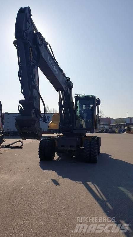 Volvo EW 210 C Ratasekskavaatorid