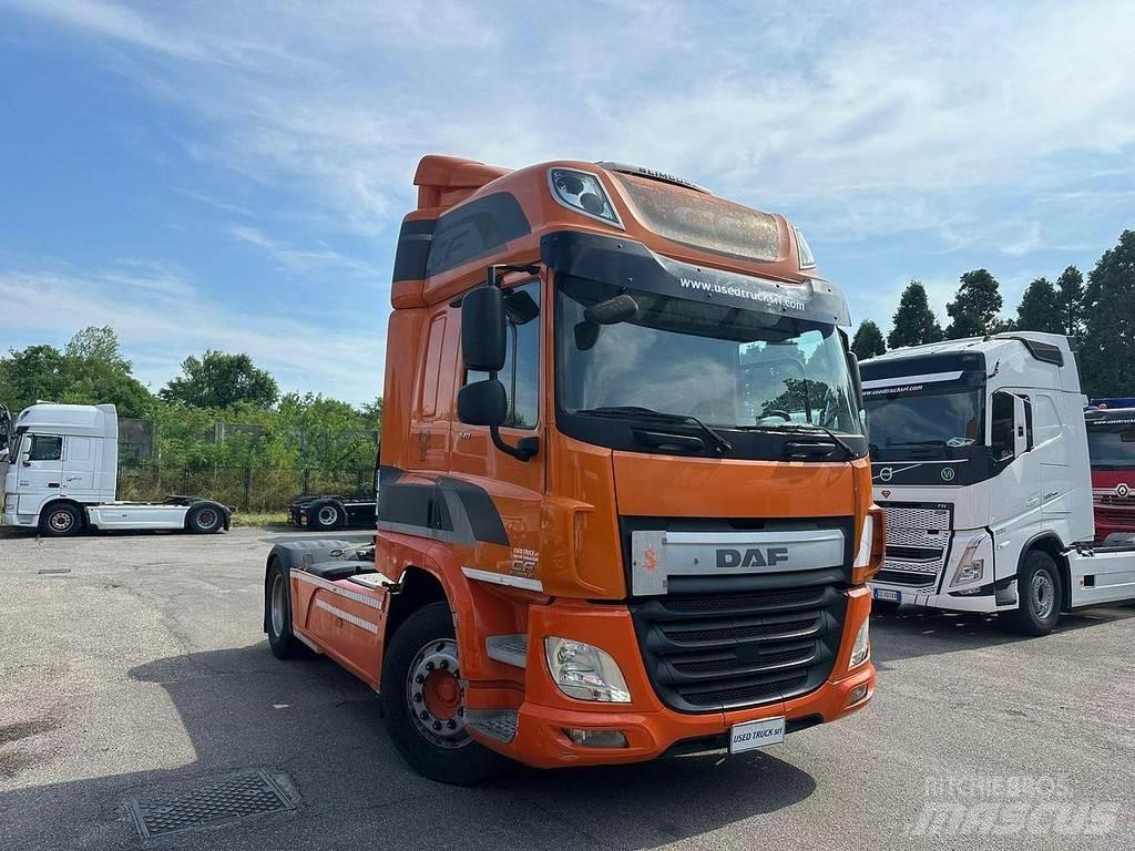 DAF CF 85.440 Sadulveokid