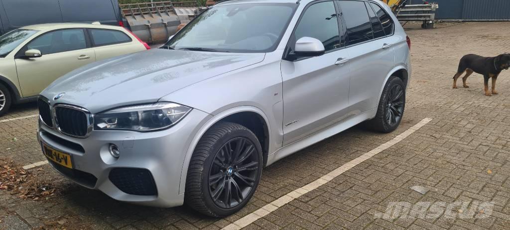 BMW X5 Kaubikud
