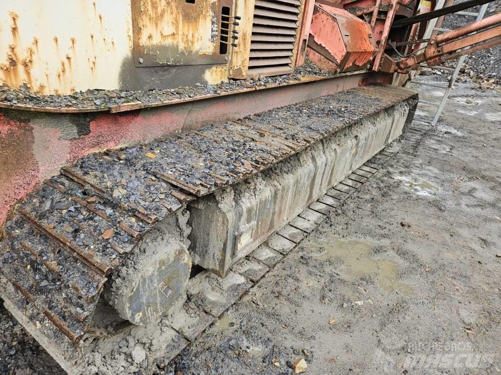 Sandvik QA 440 Iseliikuvad sõelad