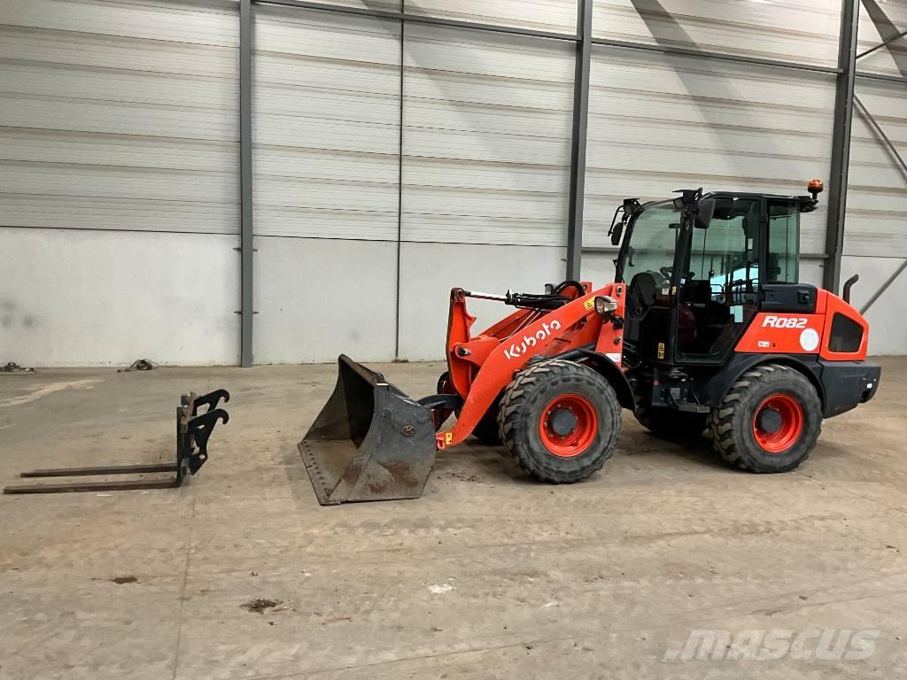 Kubota R 082 Rataslaadurid