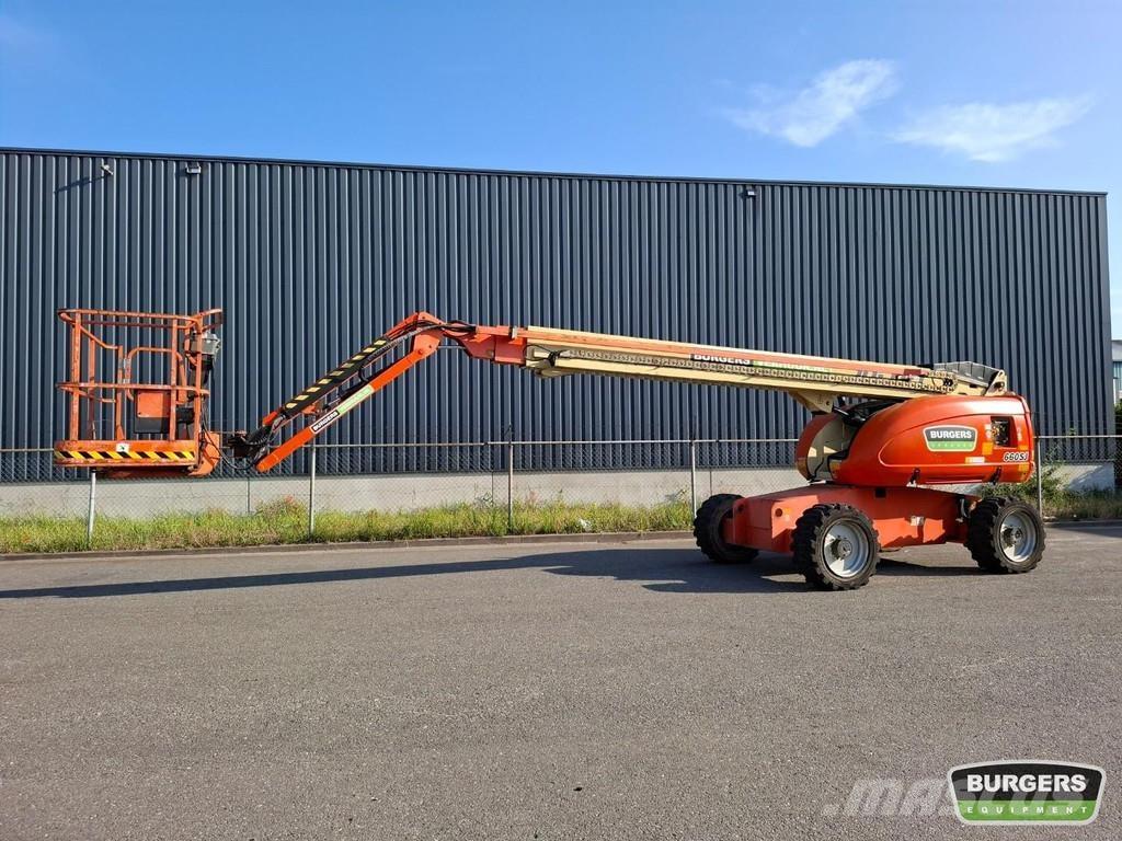 JLG 660SJ Teleskoop poomtõstukid
