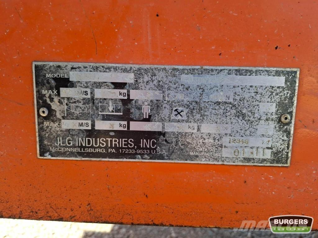 JLG 660SJ Teleskoop poomtõstukid