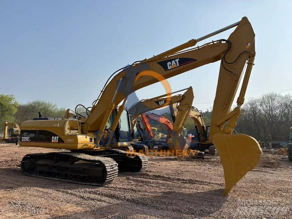 CAT 325 CL Roomikekskavaatorid