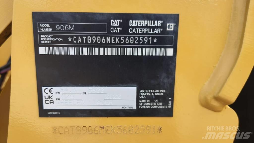 CAT 906M Rataslaadurid