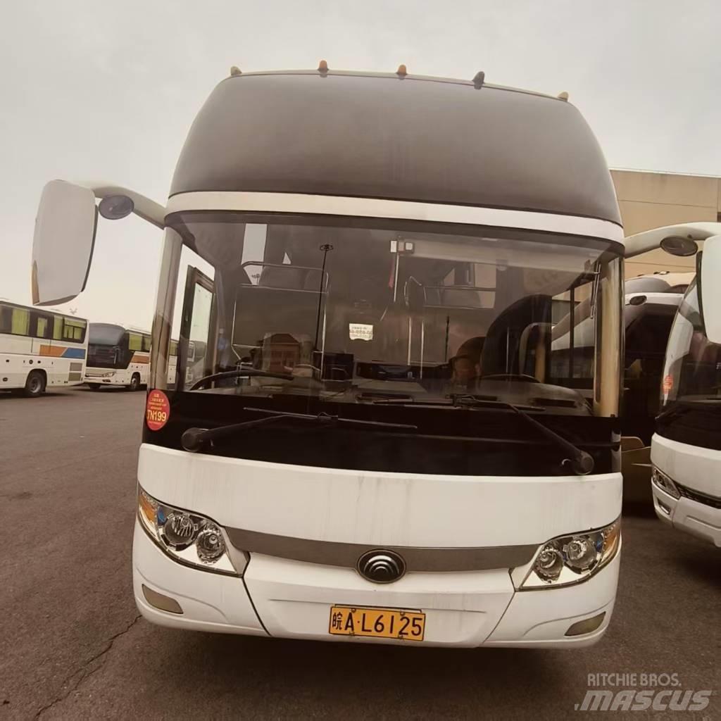 Yutong ZK6127H19 Kaugsõidubussid