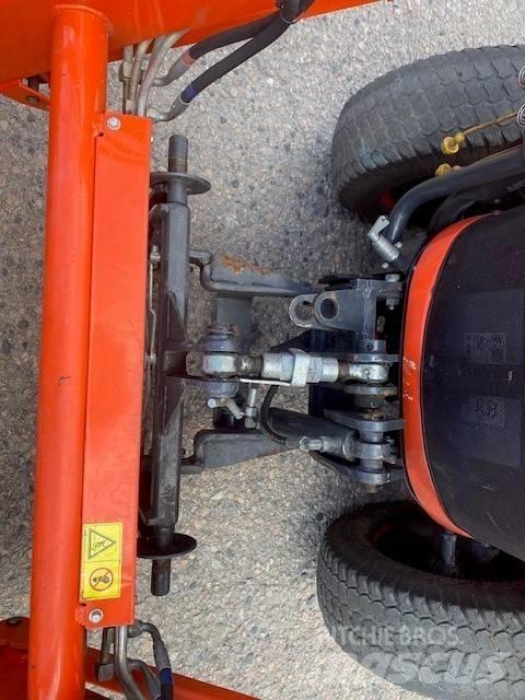 Kubota SWT37 Kompakttraktorid