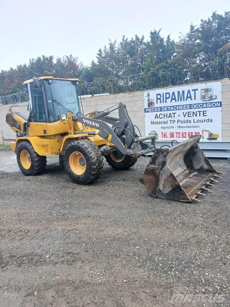 Volvo L 30 G Rataslaadurid