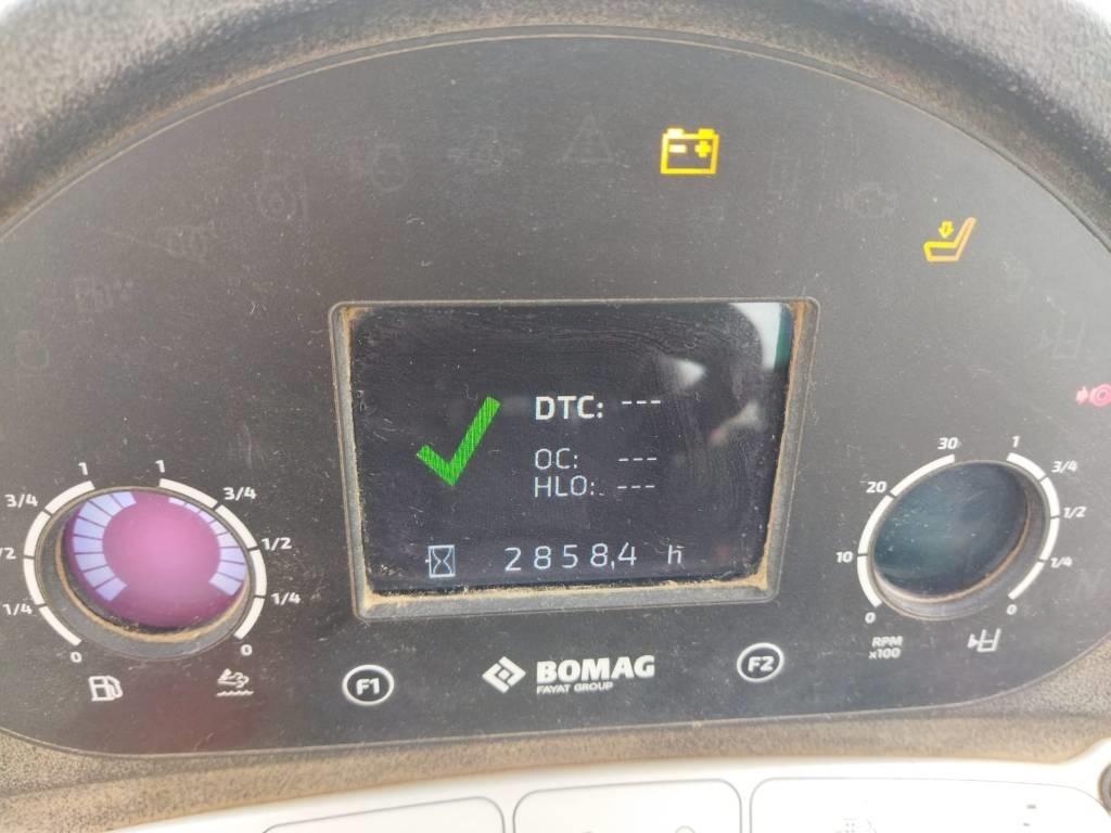 Bomag BW 216 Ühe trumliga rullid