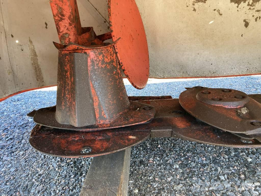 Kuhn GMD 3110 Niidukid